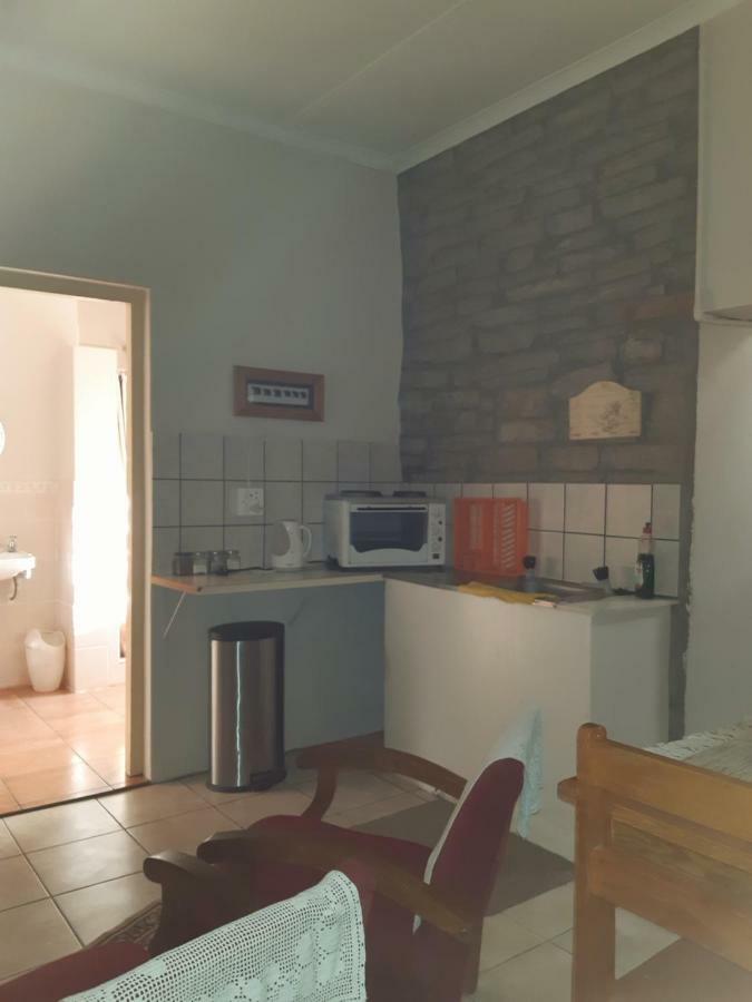 Sutherland Guest House Екстериор снимка
